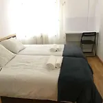 Moderno Y Centrico Διαμέρισμα *