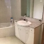 Moderno Y Centrico *