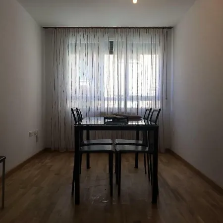 Moderno Y Centrico